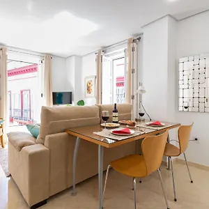 https://giralda-central-suite.es-andalucia.com